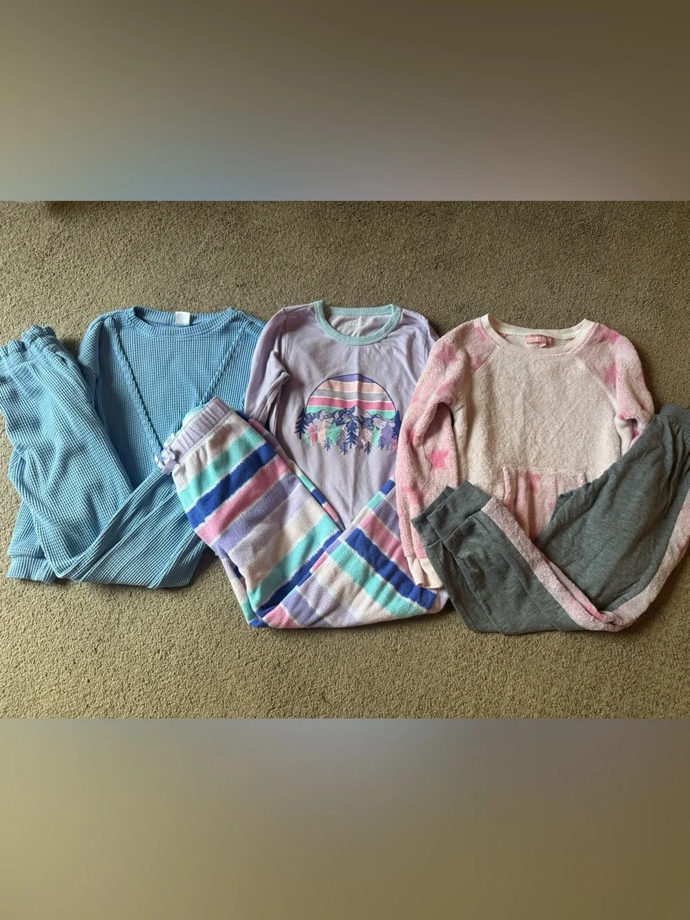 Girls pjs size 7